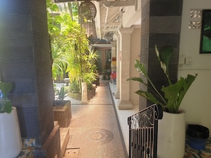 Lobby - Townhouse Oak near Beach Walk Shopping (Bali Nusra)