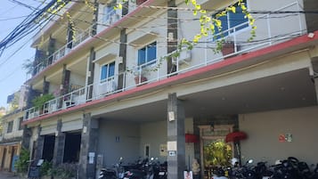 Bagian depan properti