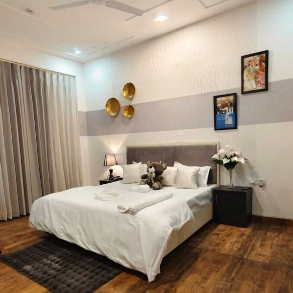 Free WiFi - Moksh Hotel (Noida)