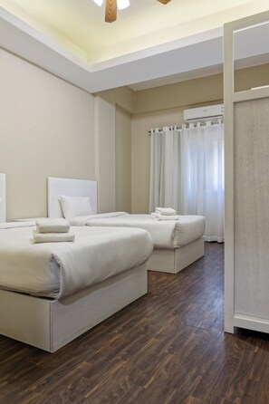 3 bedrooms, iron/ironing board, free WiFi, bed sheets - VESTA  - Luxury APT - 3BR - South Academy (III) (New Cairo City)