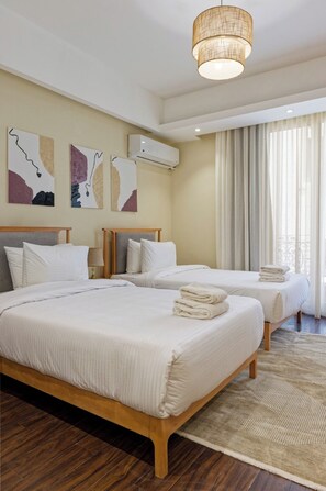 4 bedrooms, iron/ironing board, free WiFi, bed sheets - VESTA  - Luxury APT - 4BR - New Cairo (III) (New Cairo City)
