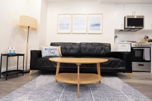 Interior - Buttercup 4 Retreat, AC, Free Parking, Deck (Wildwood Crest)