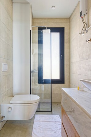 Shower, towels - VESTA - Luxury APT - 1BR - Mesca (Hurghada)