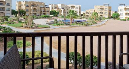 VESTA - Luxury APT - 1BR - Water Side Condos