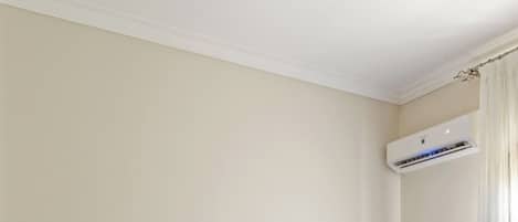3 habitaciones, tabla de planchar con plancha y wifi gratis