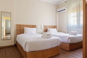 3 bedrooms, iron/ironing board, free WiFi, bed sheets