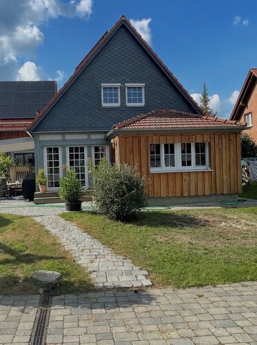 Familien-Urlaub im alten Forsthaus Uckermark, Kamin und Garten