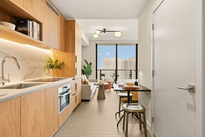 Interior - Crosby ID0039 · Unit 2015 (Miami)