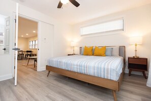 Room - Buttercup House, AC, Free Parking, Sleeps 9, Deck (Wildwood Crest)