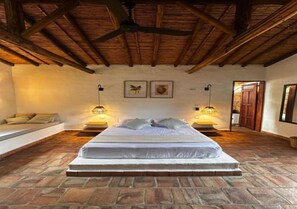 Standard Triple Room - La Casa del Árbol Barichara (San Gil)