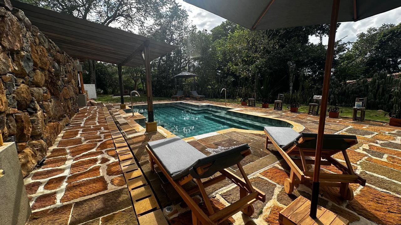 Udendørs pool