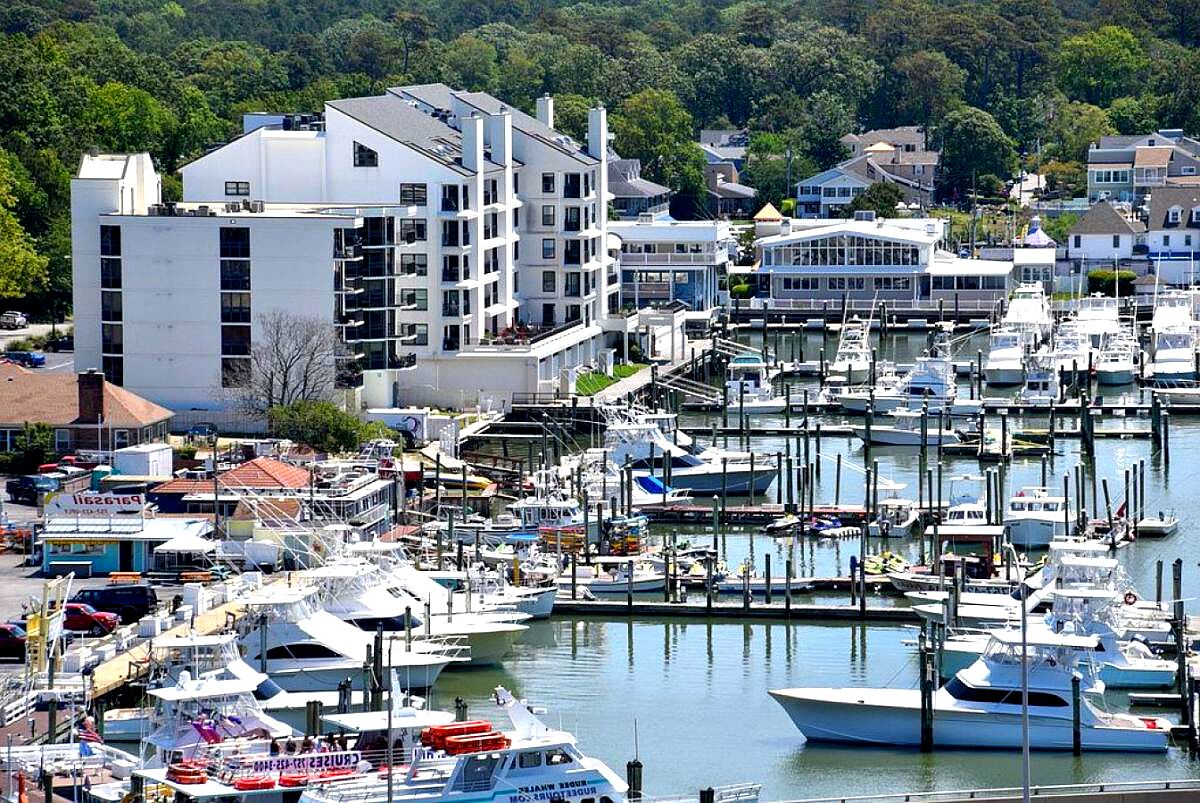 Marina