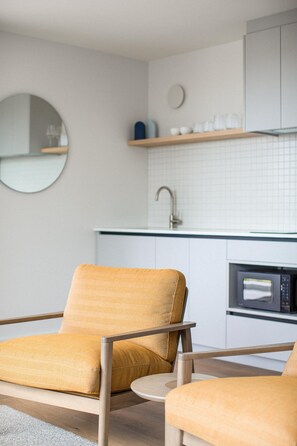 Deluxe Apartment, Ocean View | Interior - The Sea Breeze (Timaru)