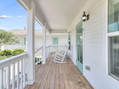 Coast Oaks Cottage 5