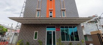 Hotel O near Tugu Simpang Lima Aceh form