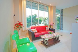 Kawasan tempat duduk lobi