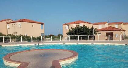 Villa 6 p piscine spa privatif clim les pieds dans le sable