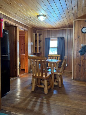 تناول الطعام