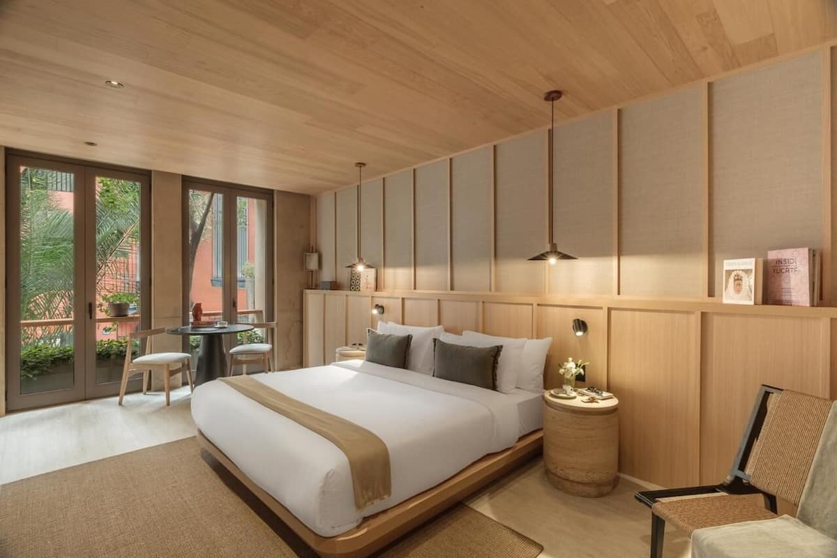 Deluxe Suite, 1 King Bed | In-room safe, desk, laptop workspace, blackout curtains