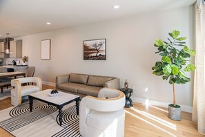 Living area - Apple Nextdoor. Tech corridor (Austin)