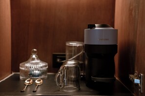 Doppia Junior, balcone | Caffè e/o macchina per il caffè