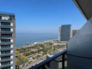 Property grounds - Mira Seaview Studio - Batumi (Batumi)