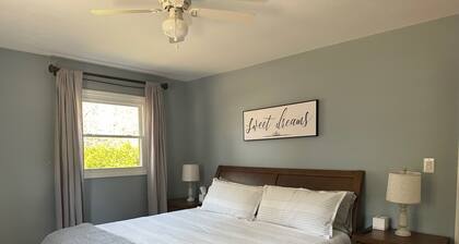 3-BR house in Wilton - 6 miles to Track and 1 mile to McGregor Links Golf Course