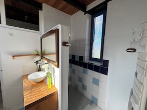 Shower, hair dryer - Charming country house (Pouillon)