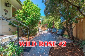 Terrace/patio - The Roses 3 units in the Heart of the City (Sequim)