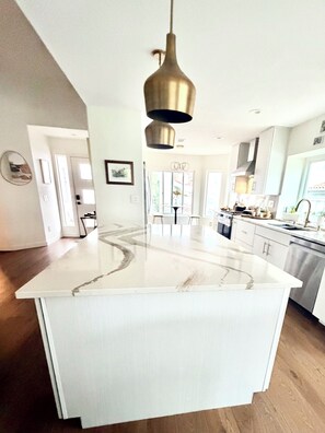 Private kitchen - Live near the beach this summer in  2-bedroom house in Oceanside, 55+ community (Oceanside)