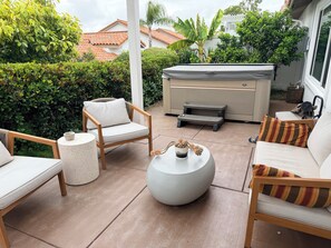 Terrace/patio - Live near the beach this summer in  2-bedroom house in Oceanside, 55+ community (Oceanside)