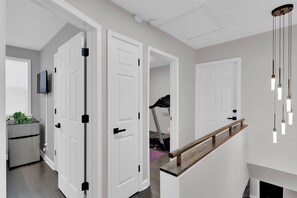 Interior - Peaceful 2BR/2.5BA DC Townhome: Private Gym,Parking, Metro & Work-Friendly Space (Washington)