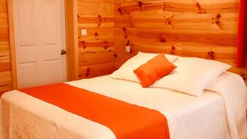 Comfort Quadruple Room, Courtyard View | Desk, free WiFi