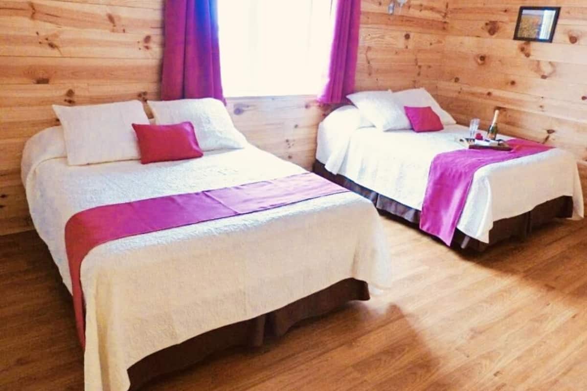 Comfort Quadruple Room, Courtyard View | Desk, free WiFi