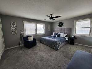 5 bedrooms, Internet, bed sheets - Backyard Oasis with In-ground Pool, Fire Pit, and Gazebo! (Onalaska)