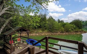 Property grounds - New Listing! Cabin On The Lake, Hot Tub, Game Rm! (Sevierville)