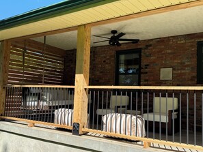 Terrace/patio - Equestrian Derby Escape (Louisville)