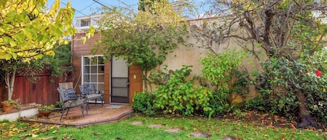 Casa, 5 habitaciones, con acceso para personas discapacitadas | Jardín