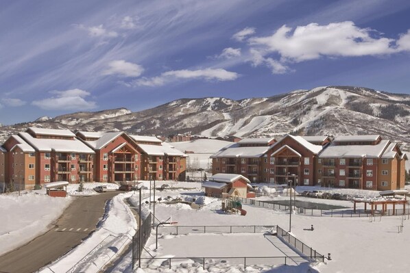 Miscellaneous - Christmas in Steamboat Springs! 1 Bedroom Full kitchen Ski shuttle. Sleeps 4 (Steamboat Springs)