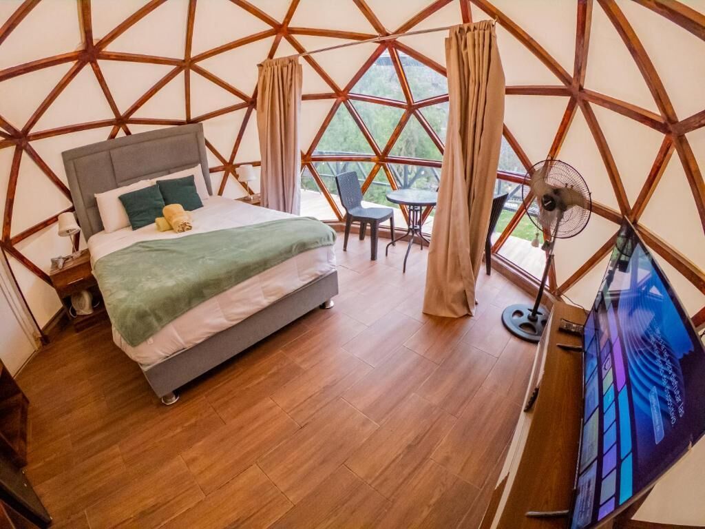 Bungalow, 1 queensize-seng, balkong, hageutsikt | Wi-fi (inkludert)