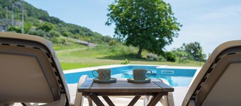 Luxury Villa with Private Pool & Sauna Peaceful Nature Escape