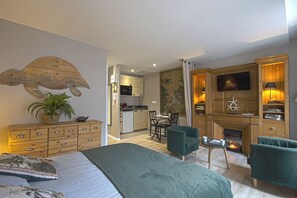 Estúdio luxo, 1 cama Queen, para não fumantes, cozinha americana (Studio La Tortue) | Roupas de cama premium, individualmente decorados