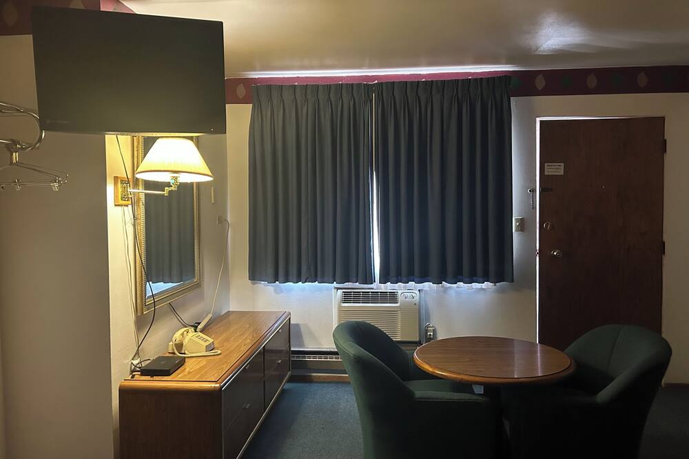 Oregon Trail Motel - Weiser