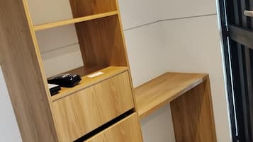 Standard Double or Twin Room, Patio | Interior