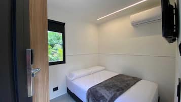 Standard Double or Twin Room, Patio