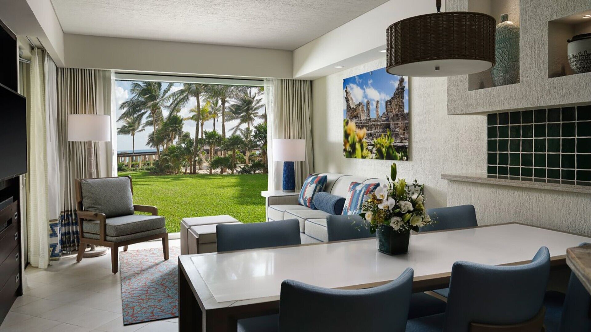 Cancun Ocean View Resort Stay With Pools, Beach & Spacious 1br Villa - Cancún