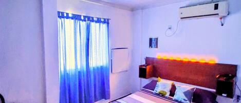 Apartment, Patio, Park View | WiFi (free)