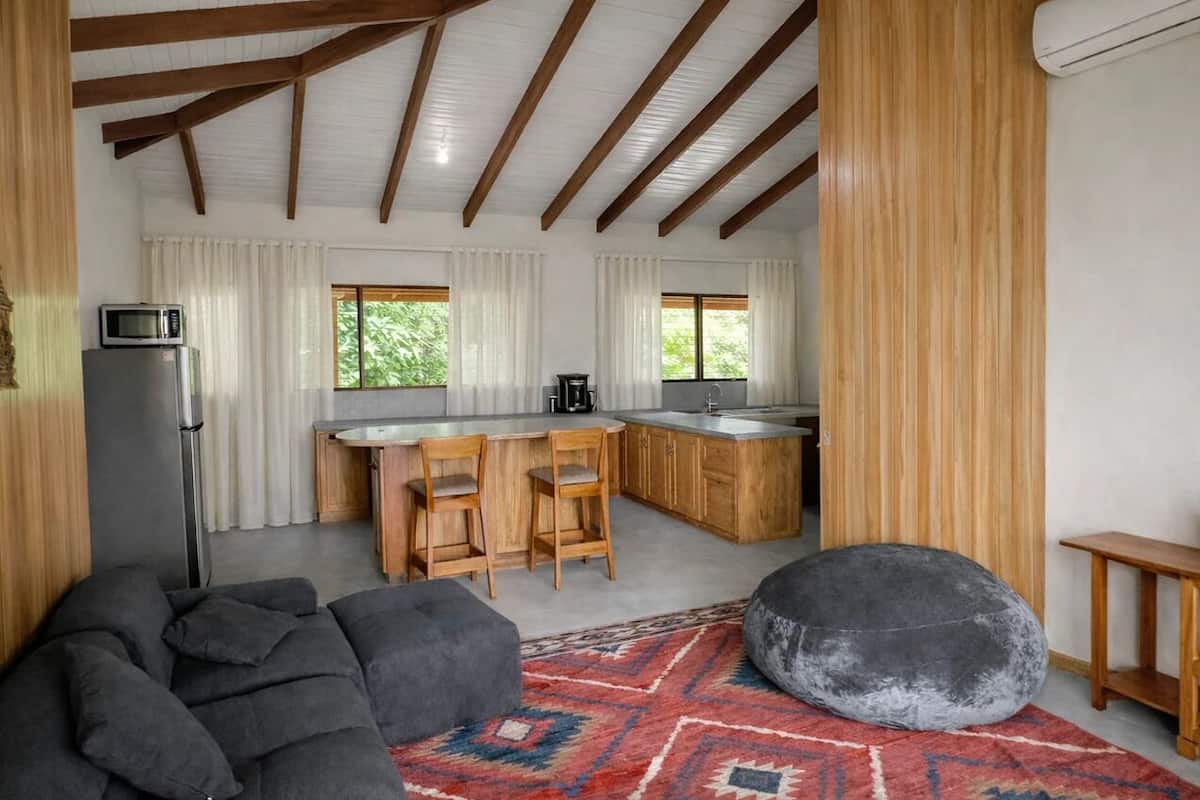 Biệt thự, quang cảnh núi