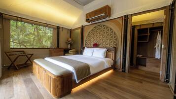 Superior Tent | In-room safe, free WiFi, bed sheets