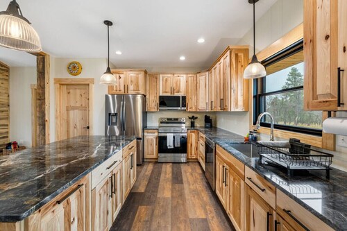 The Starry Pines Hideaway